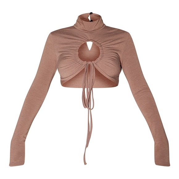 Pretty Little Thing Chocolate Jersey Ruched Keyhole Tie Long Sleeve Crop Top - Picture 6 of 6